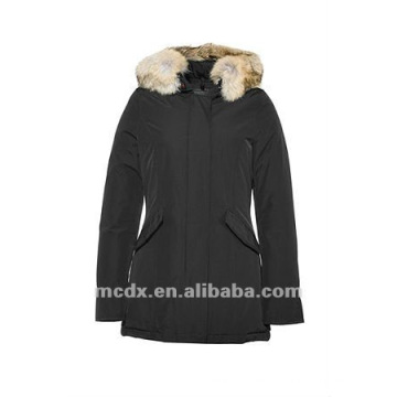 Chaqueta de invierno de algodón de mujer con cuello de piel